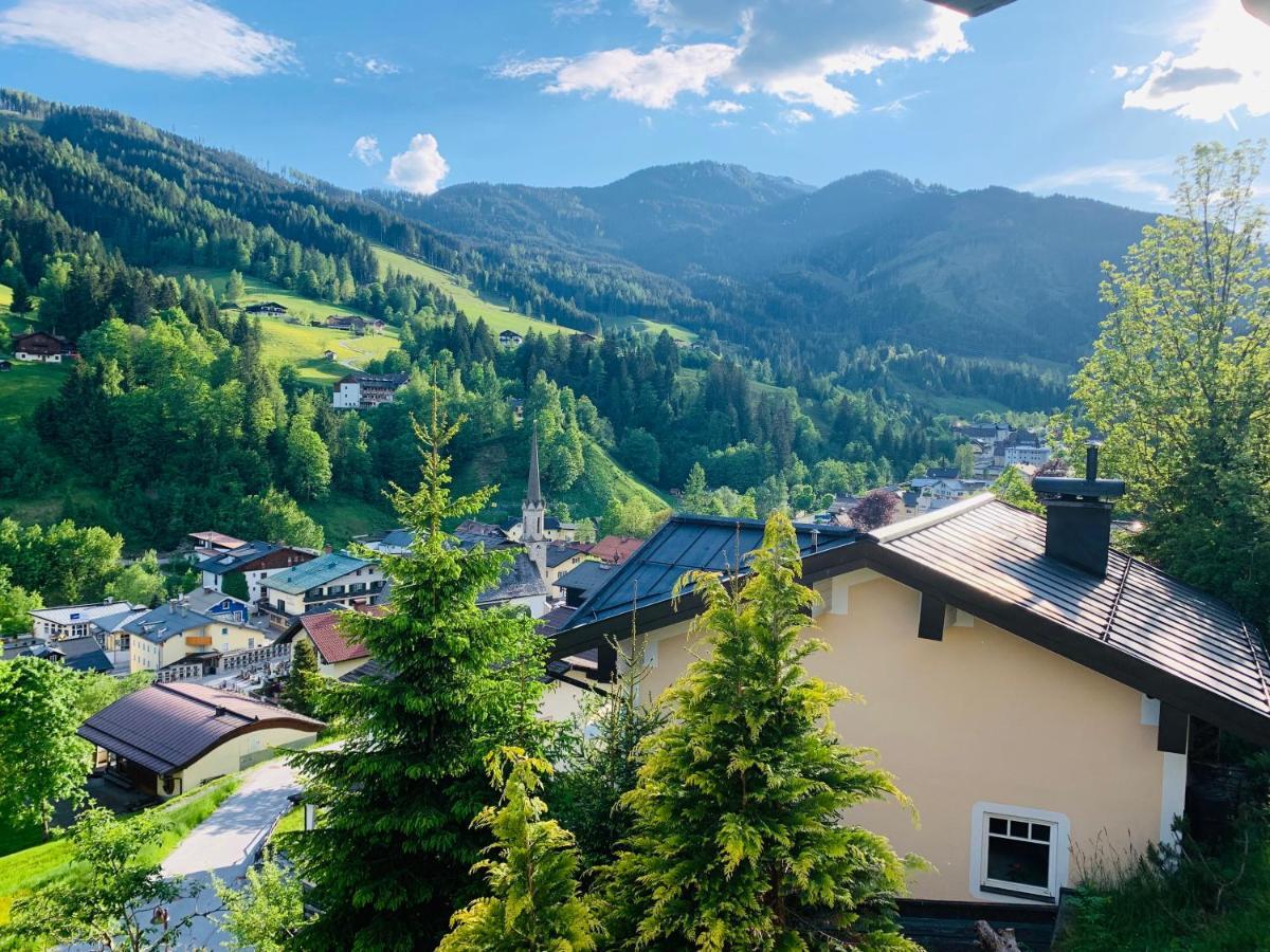 Apartment Lausbuam Mühlbach am Hochkönig Exterior foto
